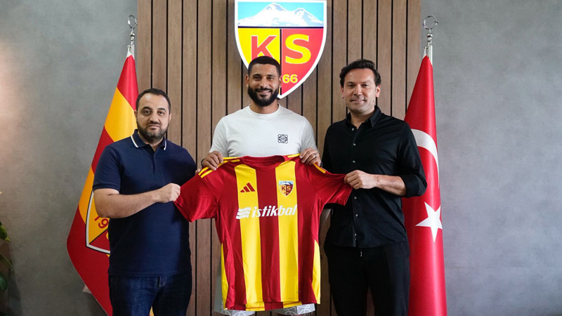 Kayserispor, Faslı futbolcu Youssef Ait Bennasser'i transfer etti
