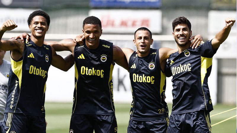 Fenerbahçe'de Trabzonspor maçı hazırlıkları devam ediyor