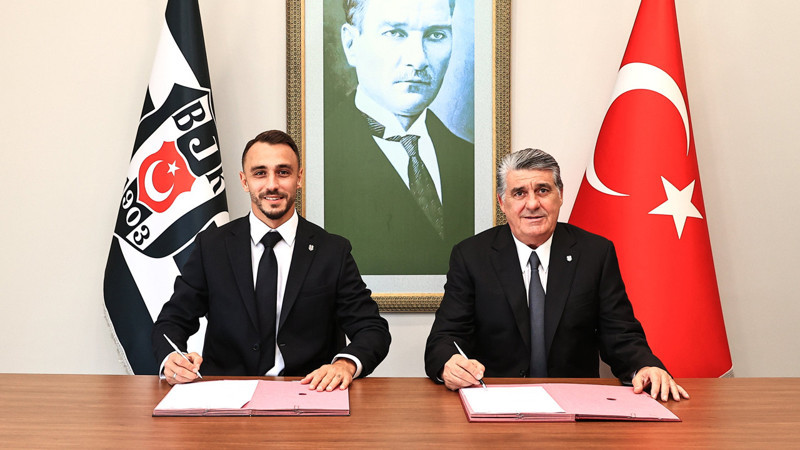 Beşiktaş, Gökhan Sazdağı transferini resmen duyurdu