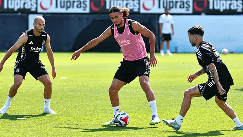 Beşiktaş'ın Göztepe maçı hazırlıkları sürdürdü