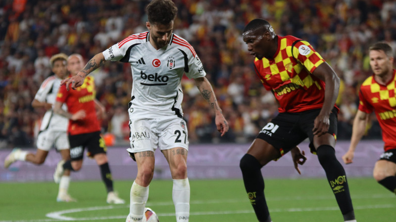 Beşiktaş deplasmanda Göztepe'ye konuk oluyor