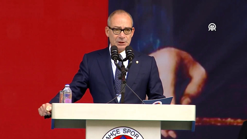 Fenerbahçe Yönetim Kurulu Üyesi Fethi Pekin: Omuzlarımızda 118 yıllık bir onurun yükü vardır