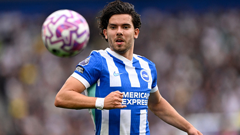 Brighton taraftarları Ferdi Kadıoğlu'nu maçın adamı seçti