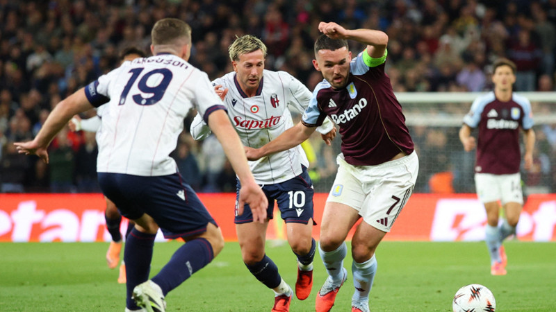 Aston Villa sahasında 3 puanı aldı
