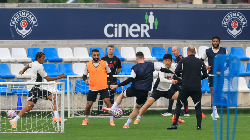 Liverpool Kasımpaşa Kemerburgaz Tesisleri'nde!