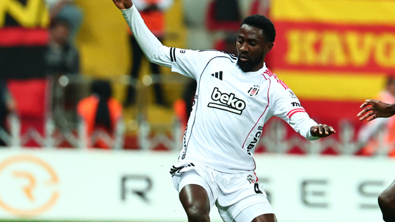 Wilfred Ndidi Galatasaray derbisinde sahada olacak
