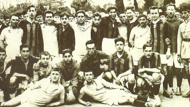 Galatasaray - Beşiktaş tarihinin ilk maçı