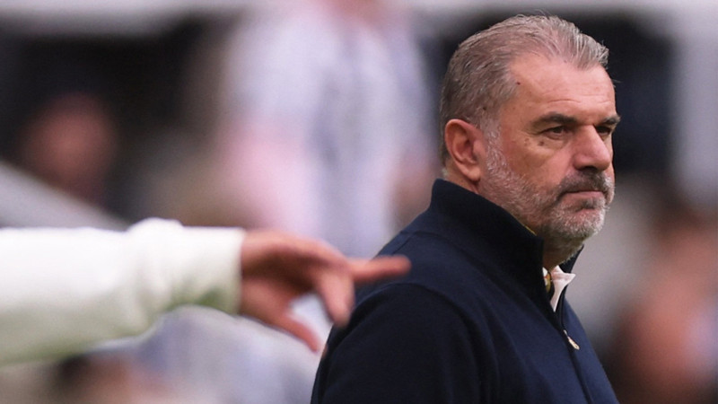 Nottingham Forest'ta çanlar Ange Postecoglou için çalıyor!