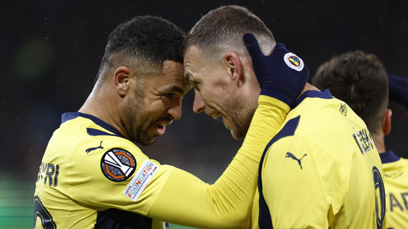 En-Nesyri tek başına yokları oynuyor! Neredesin Edin Dzeko?