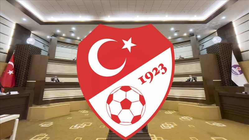 Anayasa mahkemesinden 'kaçak yayın' kararı: Erişim yasağı ve engelleme kalktı