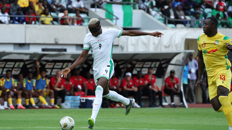 Osimhen Nijerya - Benin maçında hat-trick yaptı İngilizler büyülendi: Premier Lig'de büyük etki yaratabilirdi