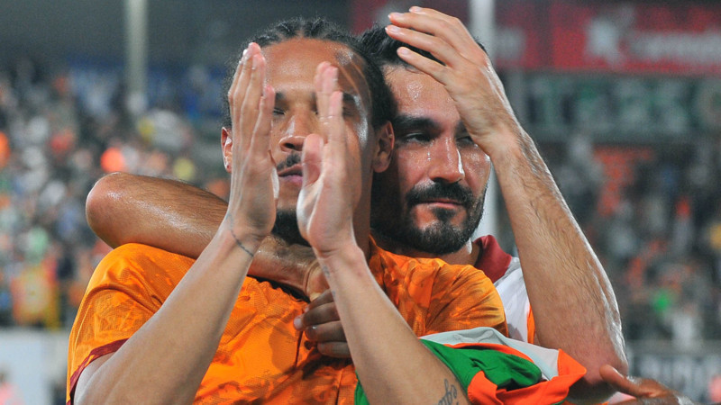 İlkay Gündoğan'dan Leroy Sane'ye destek