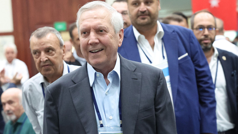 Aziz Yıldırım Divan Kurulu'nda