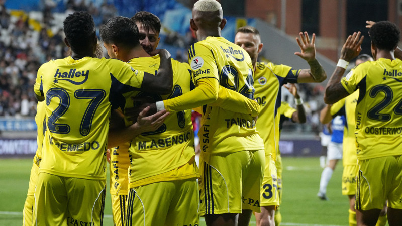 İsmail Yüksek'le ikili mücadeleye girilmiyor! 8 haftada Süper Lig'in zirvesinde