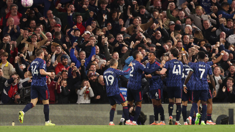 Arsenal bu sefer başaracak mı? İngiltere Premier Lig'de zirveye yerleşti