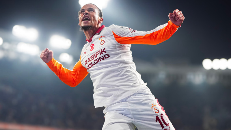 Leroy Sane Başakşehir'e 2 gol attı Alman basını Nagelsmann'a mesaj yolladı