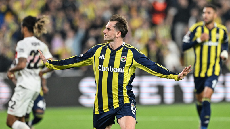 MAÇ ÖZETİ | Fenerbahçe 1-0 Stuttgart