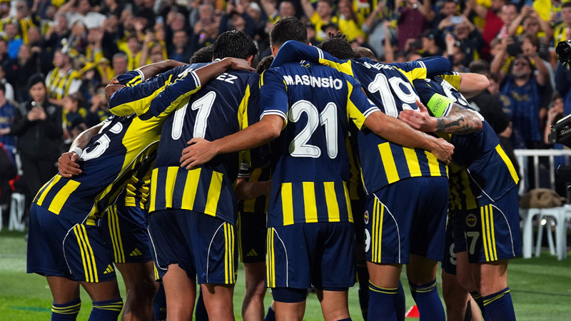 Spor yazarları Fenerbahçe-Stuttgart maçını yorumladı: VAR olmasa kabus gecesi!