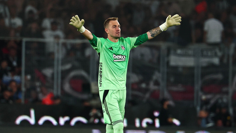 Beşiktaş'ta Mert Günok'tan açıklama: Kaptanlık değişikliğinde...
