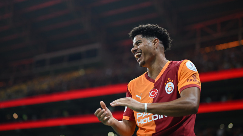 Gabriel Sara önce Sane'ye asist yaptı sonra Göztepe maçına damga vurdu