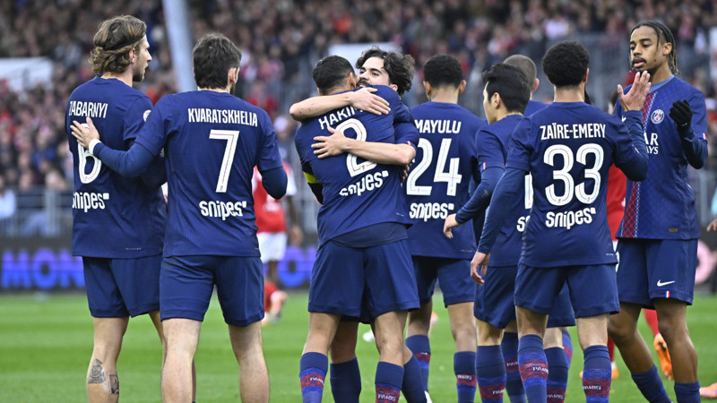 PSG, 837 milyon euroluk gelirle rekor kırdı