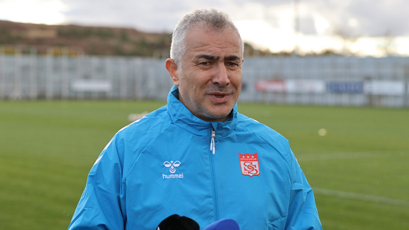 Mehmet Altıparmak: Öncelikle hedefimiz play-off potası