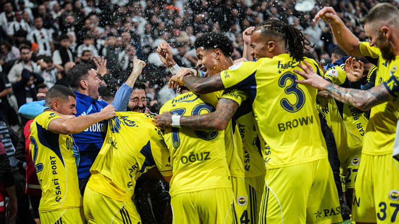 Fenerbahçe'den derbi tarihinde bir ilk!