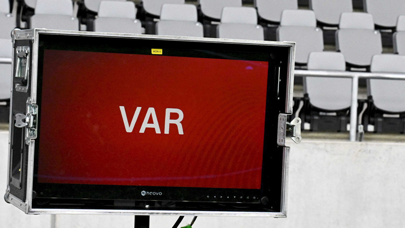 VAR hangi pozisyonlara karışabilir? VAR protokolü 2025-2026