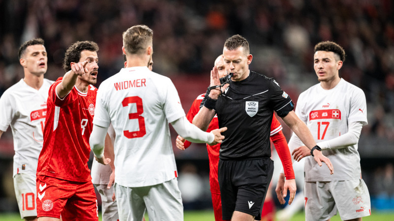 Viktoria Plzen-Fenerbahçe maçını Allard Lindhout  yönetecek