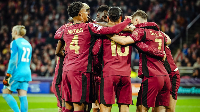 Galatasaray'ın Şampiyonlar Ligi'nde ilk 8'e girebilmesi için en az 8 puan daha toplaması lazım!