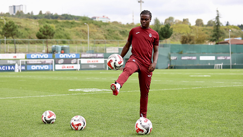 Christ Oulai'nin tek rakibi Lamine Yamal!