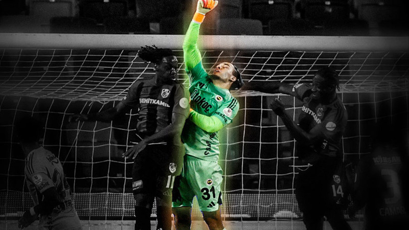 6 kurtarış, 3 hava topu kazanma, 20 uzun pas isabeti karşısında Ederson!