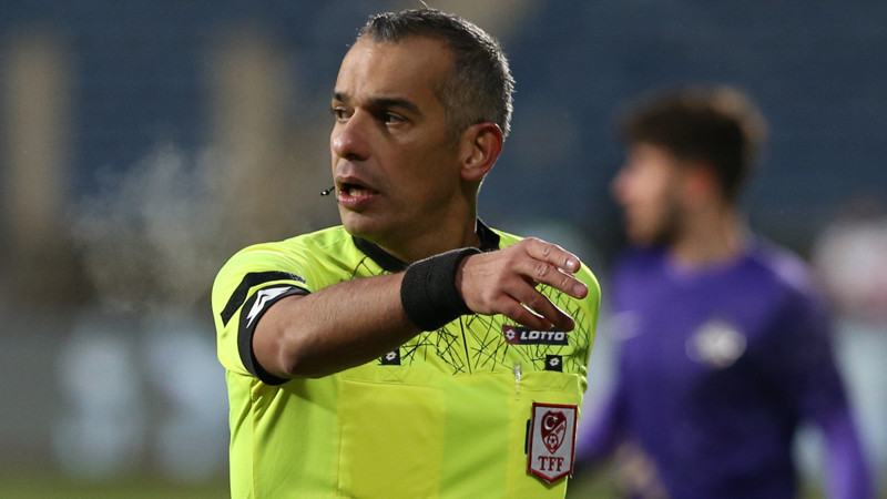 Antalyaspor - Beşiktaş maçında Alper Çetin VAR!