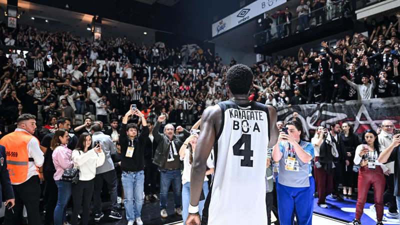 Beşiktaş GAİN, Anadolu Efes'i devirdi ve 7'de 7 yaptı