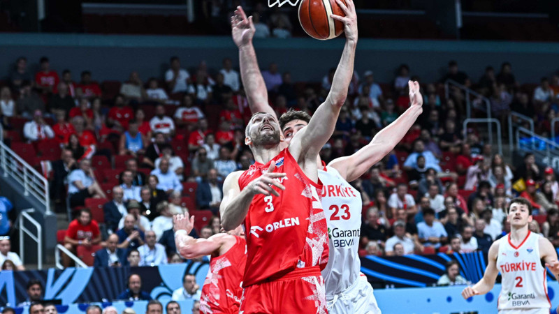 Ricky Tarrant'la yollarını ayıran Karşıyaka Michal Sokolowski ile anlaştı