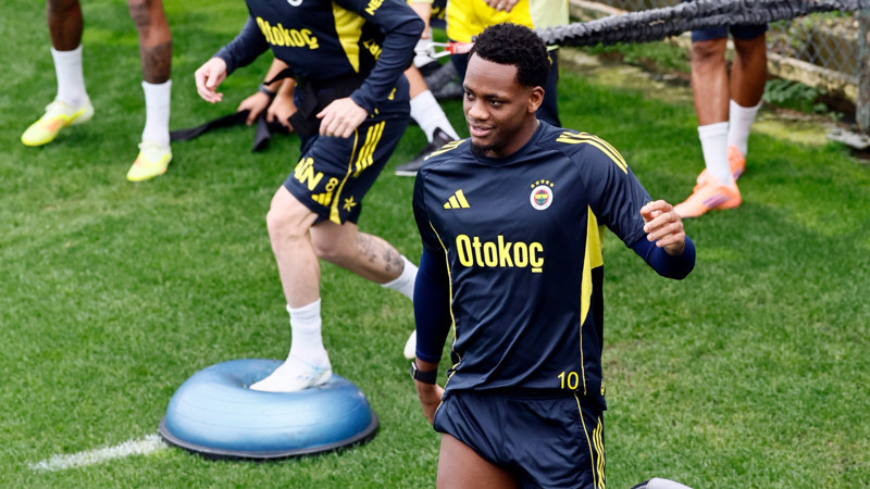 Fenerbahçe'de Çaykur Rizespor maçı hazırlıkları başladı! Jhon Duran ekstra çalışıyor