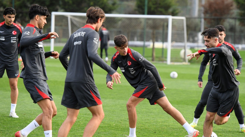 Ümit Milli Takım kadrosunda değişiklik! Burak İnce dahil edildi
