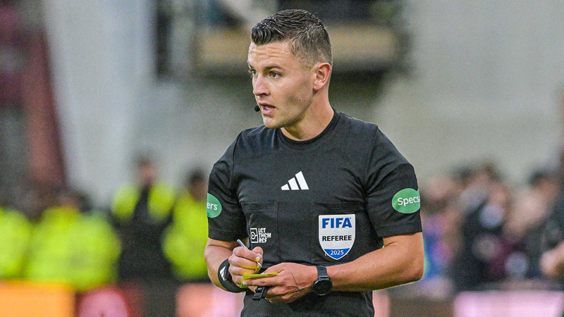 Türkiye-Bulgaristan maçını Nick Walsh yönetecek