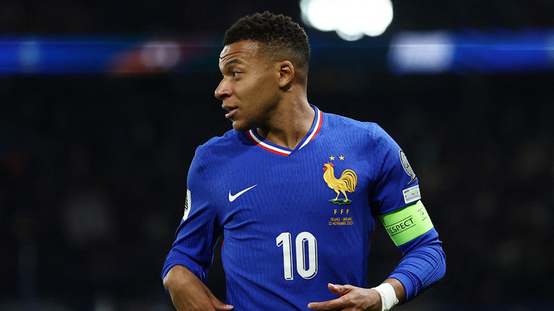 Kylian Mbappe, Cristiano Ronaldo ve Lionel Messi'yi geride bıraktı!