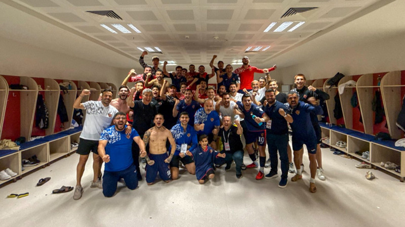 Yeni Mersin İdmanyurdu'nda takımın yarısı bahisten ceza aldı