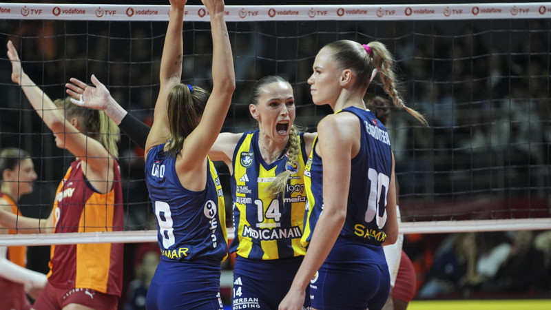 MAÇ SONUCU | Fenerbahçe Medicana 3-2 Galatasaray Daikin