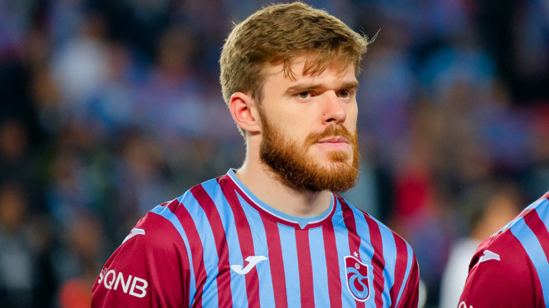 Nottingham Forest, Crystal Palace, Lazio, Bologna ve Benfica Batagov'un peşinde