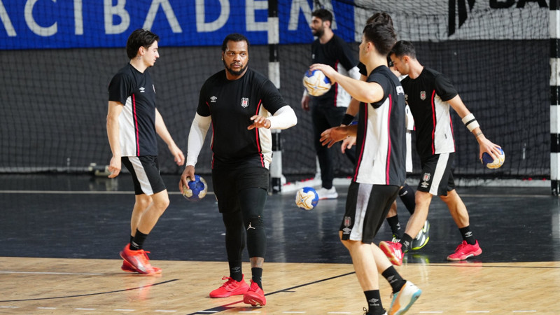 Beşiktaş Hentbol sahasında zorlanmadı
