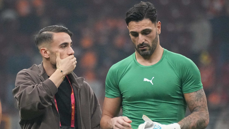 Okan Buruk: Günay Güvenç'e çok güveniyoruz oynamayı hak ediyor