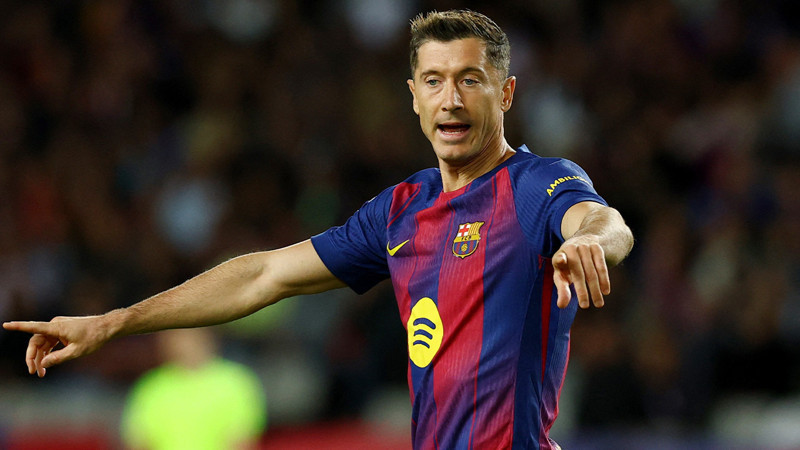 Fenerbahçe'nin Lewandowski aşkı sezon sonuna kaldı!