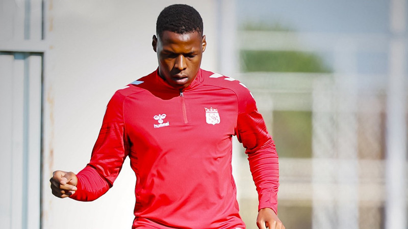 Sivasspor'da Luan Campos şehri terk etti