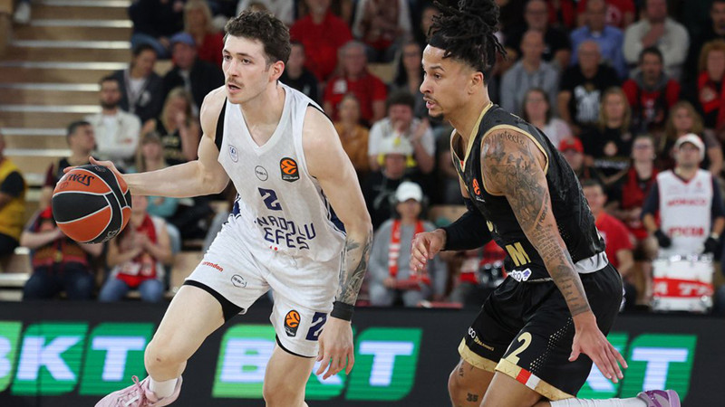 Anadolu Efes, Monaco'ya farklı kaybetti