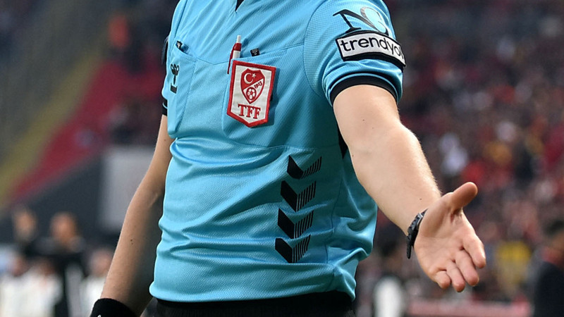 Fenerbahçe-Galatasaray derbisinin hakemi belli oldu