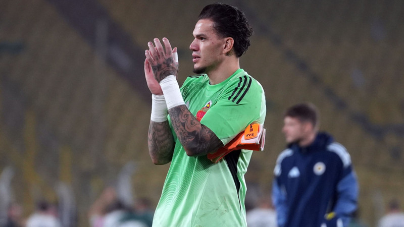 Fenerbahçe taraftarları Galatasaray derbisinde en çok Ederson'a güveniyor