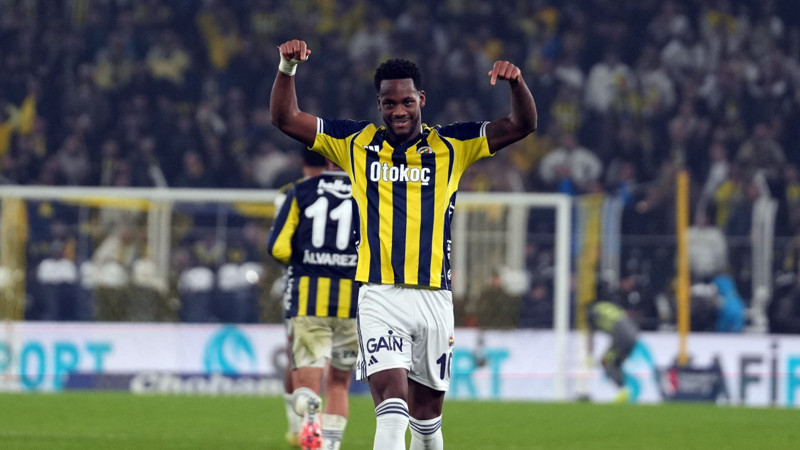 Fenerbahçe'de derbilerin golcüsü Jhon Duran: 10 dakika daha olsaydı keşke